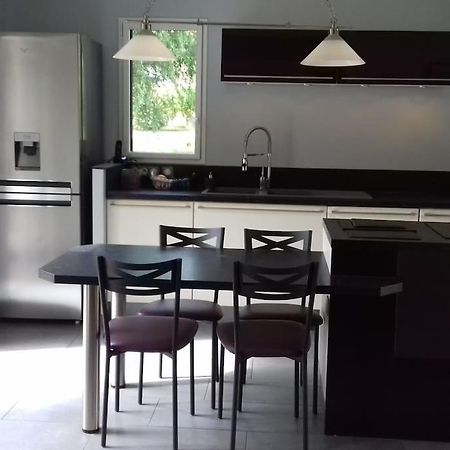 9 Pers 160 M² +Jardin- 10Mn Nantes -30Mn Mer Bouguenais Dış mekan fotoğraf