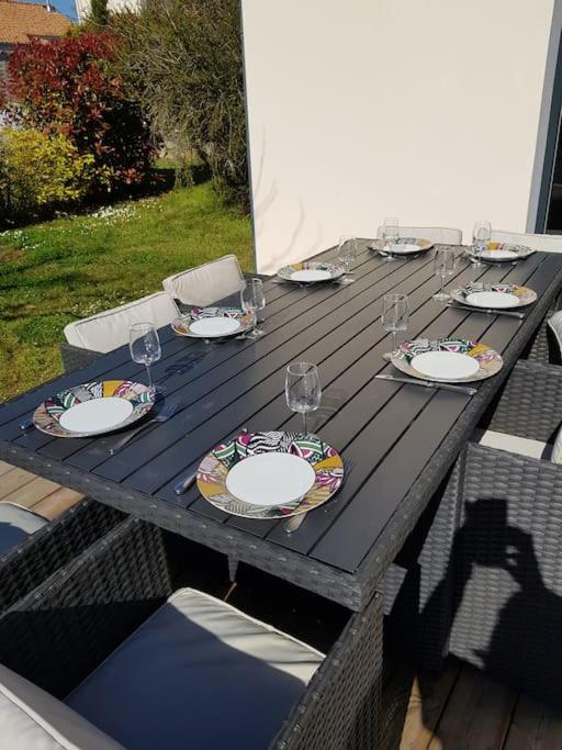 9 Pers 160 M² +Jardin- 10Mn Nantes -30Mn Mer Bouguenais Dış mekan fotoğraf