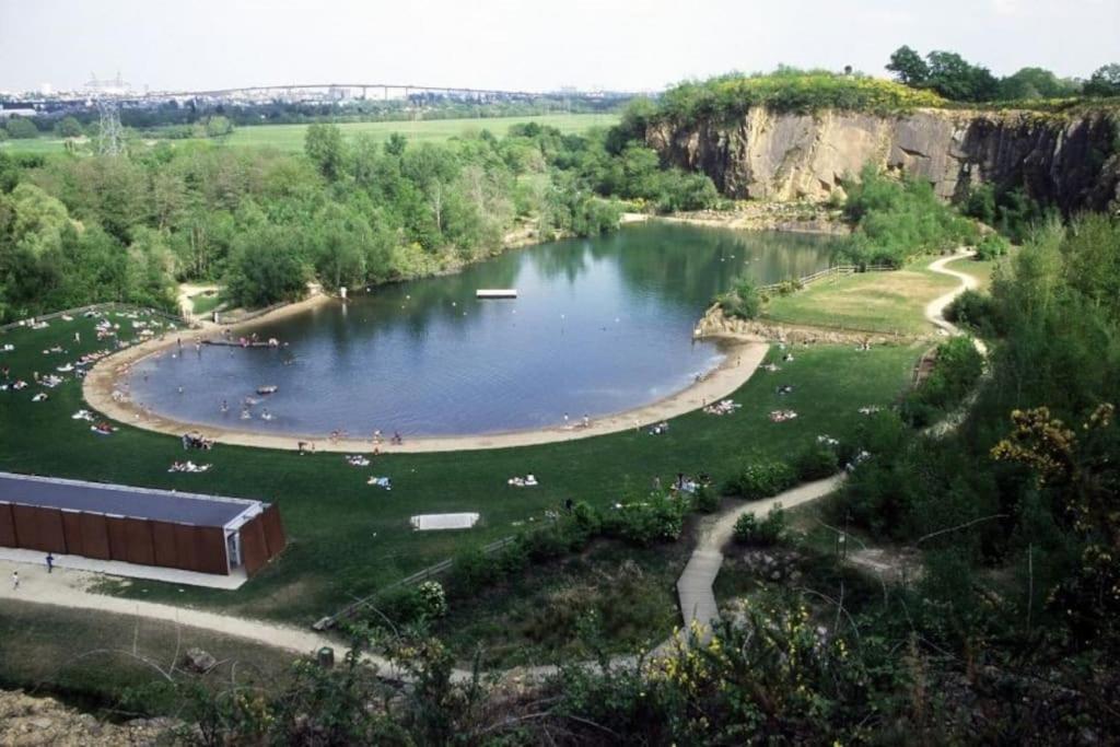 9 Pers 160 M² +Jardin- 10Mn Nantes -30Mn Mer Bouguenais Dış mekan fotoğraf