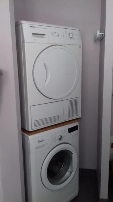 9 Pers 160 M² +Jardin- 10Mn Nantes -30Mn Mer Bouguenais Dış mekan fotoğraf