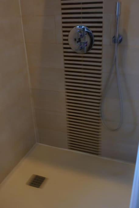 9 Pers 160 M² +Jardin- 10Mn Nantes -30Mn Mer Bouguenais Dış mekan fotoğraf
