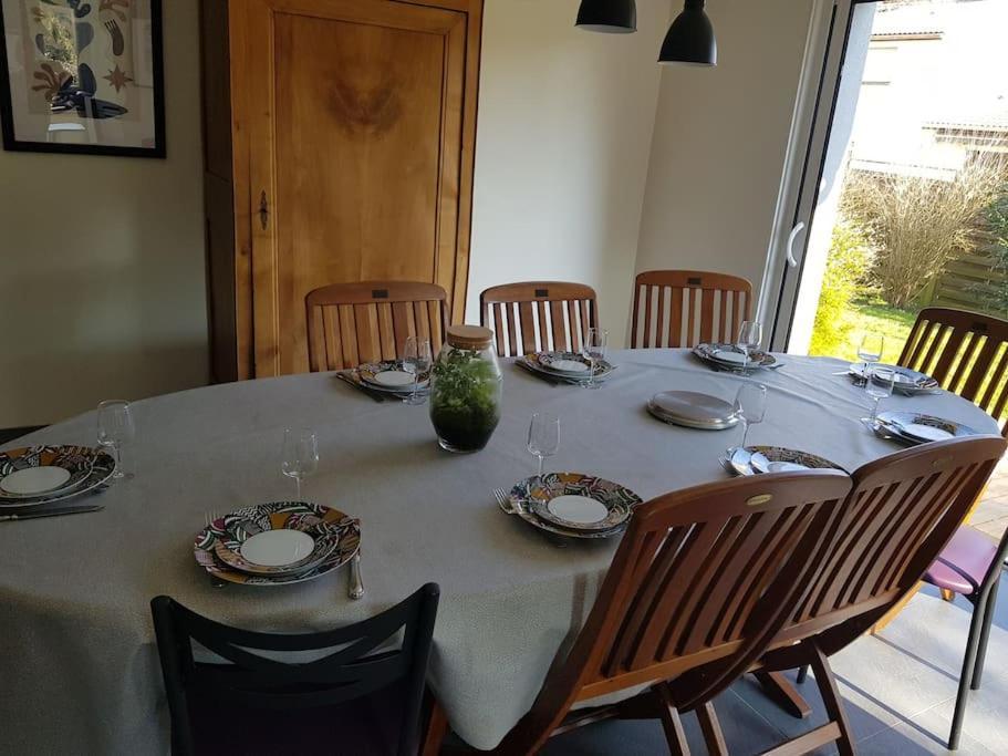 9 Pers 160 M² +Jardin- 10Mn Nantes -30Mn Mer Bouguenais Dış mekan fotoğraf